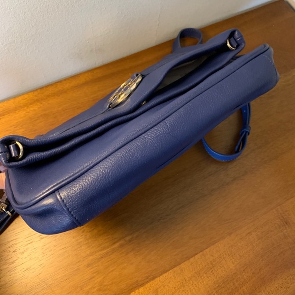 Tory Burch “Amanda” Fold-Over Cross Body Bag Blue - Picture 10 of 11